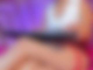 Emily-Jhons's Live Sex Cam Show