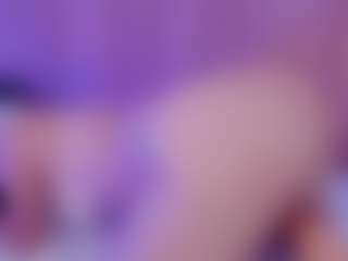 Emily-Jhons's Live Sex Cam Show