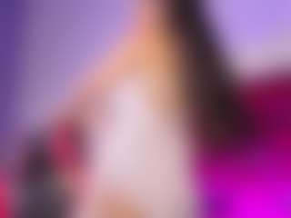 Emily-Jhons's Live Sex Cam Show