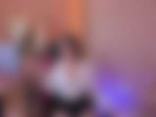 Live cam show with Emily-Jhons - Full Nudity on Camsoda