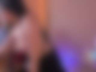 Emily-Jhons's Live Sex Cam Show