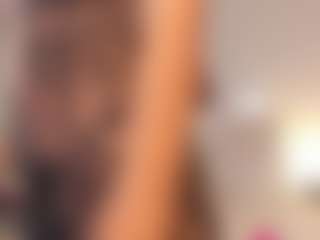 Emily-Jhons's Live Sex Cam Show