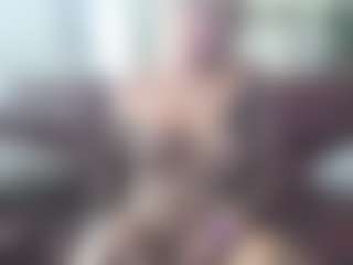 Hotblondemilf1962