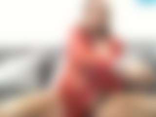 Hotblondemilf1962