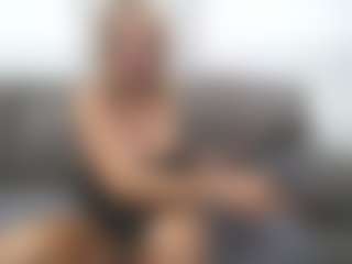 Hotblondemilf1962's Live Sex Cam Show