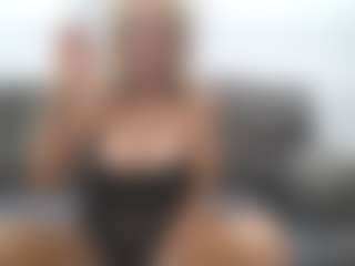 Hotblondemilf1962