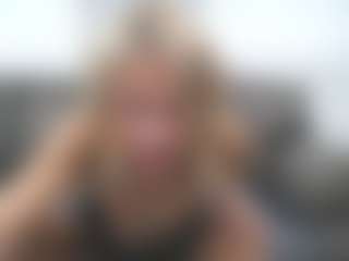 Hotblondemilf1962