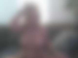 Spettacolo in cam dal vivo con Hotblondemilf1962 - Old su Camsoda