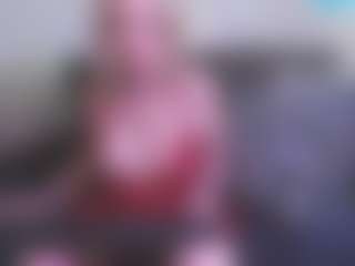 Hotblondemilf1962's Live Sex Cam Show