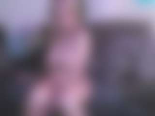 Hotblondemilf1962's Live Sex Cam Show