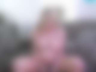 Hotblondemilf1962's Live Sex Cam Show