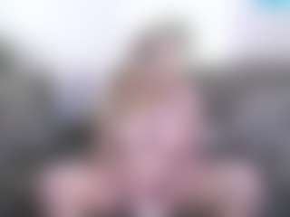 Hotblondemilf1962's Live Sex Cam Show