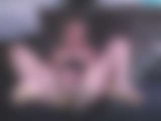 Hotblondemilf1962's Live Sex Cam Show