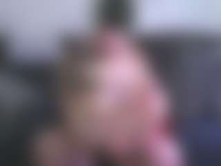 Hotblondemilf1962's Live Sex Cam Show