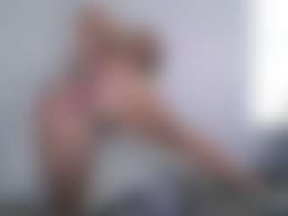 Hotblondemilf1962's Live Sex Cam Show