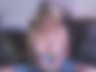 Hotblondemilf1962's Live Sex Cam Show