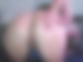 Hotblondemilf1962's Live Sex Cam Show