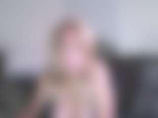 Hotblondemilf1962's Live Sex Cam Show