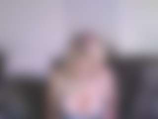 Hotblondemilf1962's Live Sex Cam Show