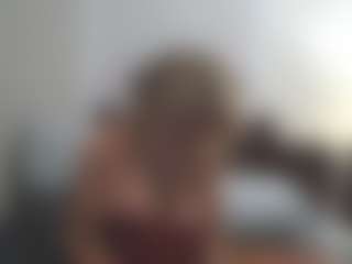 Hotblondemilf1962's Live Sex Cam Show