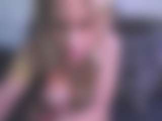Hotblondemilf1962's Live Sex Cam Show