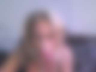 Hotblondemilf1962's Live Sex Cam Show