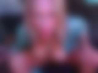 Hotblondemilf1962's Live Sex Cam Show