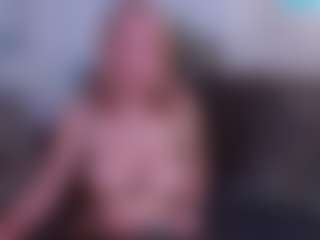 Hotblondemilf1962's Live Sex Cam Show