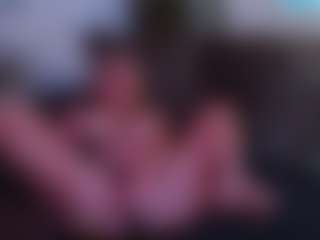 Hotblondemilf1962's Live Sex Cam Show