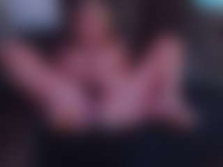 Hotblondemilf1962's Live Sex Cam Show