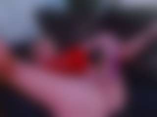 Show de cam en vivo con Hotblondemilf1962 - Senior en Camsoda