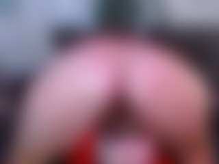 Hotblondemilf1962's Live Sex Cam Show