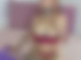 Milany-cute's Live Sex Cam Show