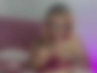 Milany-cute's Live Sex Cam Show