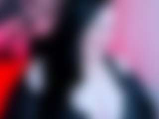Live cam show with QueenOfHaze - Raven Hair on madthumbs