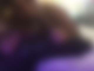 ReadyRouge0709's Live Sex Cam Show