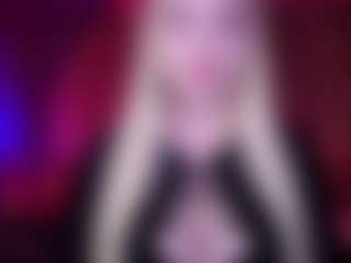 Live cam show with Allison Black - Camel Toe on Milfs Live