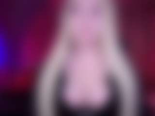 Live cam show with Allison Black - Strapon on Camiplay Live