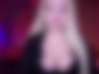 Live cam show with Allison Black - BBW on Camsoda