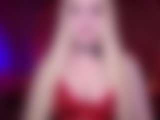 Live cam show with Allison Black - Worship on Camsoda