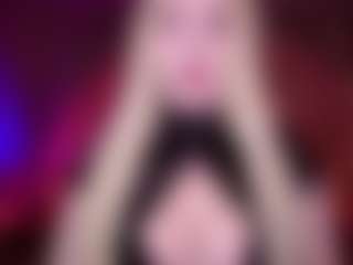 Live cam show with Allison Black - Mistress on Milfs Live
