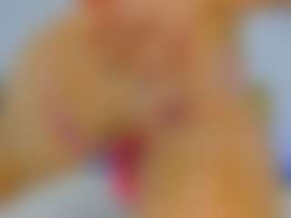 Danielaaida's Live Sex Cam Show