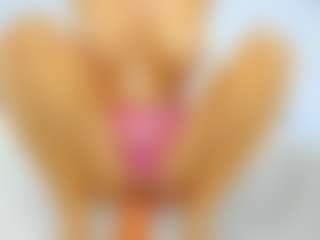 Danielaaida's Live Sex Cam Show