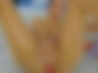Danielaaida's Live Sex Cam Show