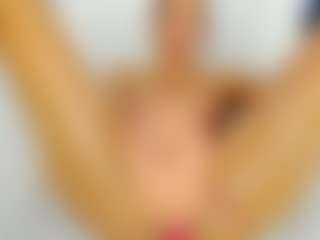 Danielaaida's Live Sex Cam Show