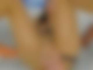 Danielaaida's Live Sex Cam Show