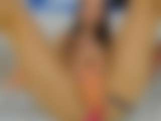 Danielaaida's Live Sex Cam Show