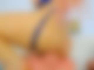 Danielaaida's Live Sex Cam Show