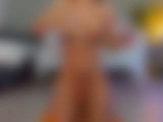 Danielaaida's Live Sex Cam Show
