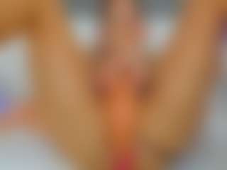 Danielaaida's Live Sex Cam Show